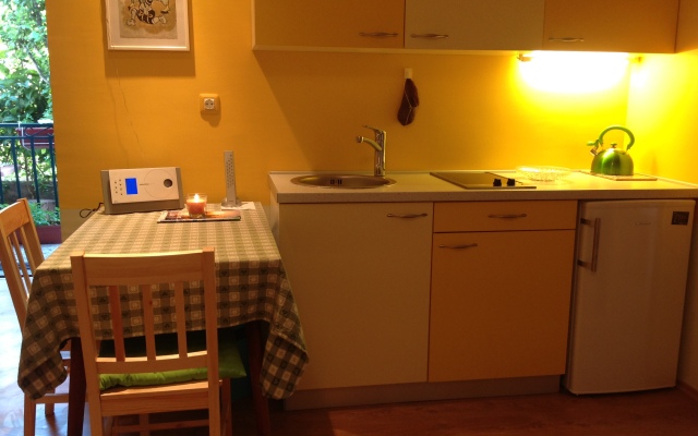 In Villa Big garden Private pool Sea close Apartments