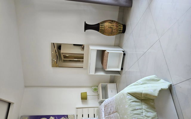 Studiya Na Pratamnake Flat