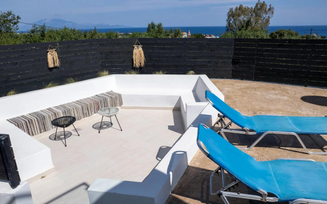 Апарт-отель Gigi Star Luxury ApartVilla with Pool, Sea View