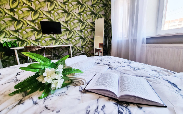 Квартира Жилое помещение на Комендантском