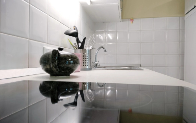 Semeynye S Balkonom Lesnaya Apartments