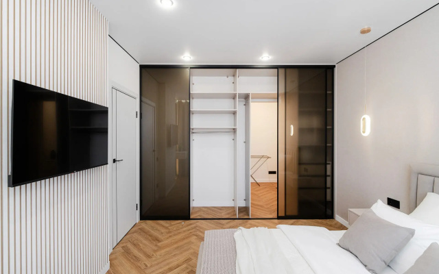 Kvartira Dizajnerskij Apartament V Premium-ZK Radom S G-Drive Arenoj