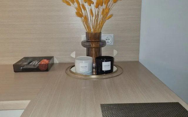 Sovremennaya Studiya V Yes Marata Flat