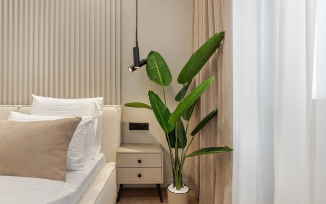 Квартира с характером вид на Эльбрус  дом с часами