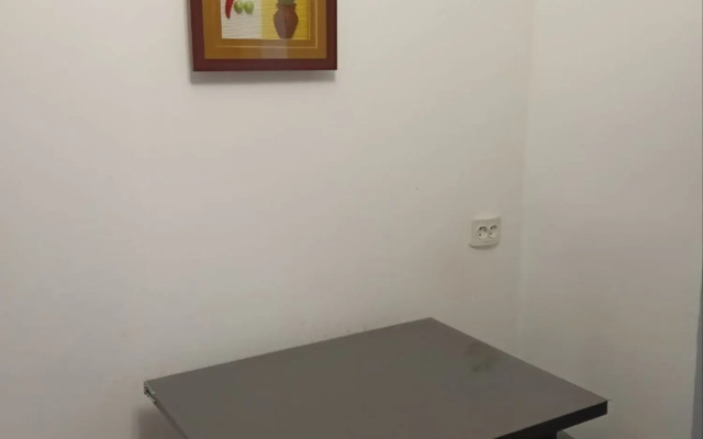 Geologicheskaya 16 Flat