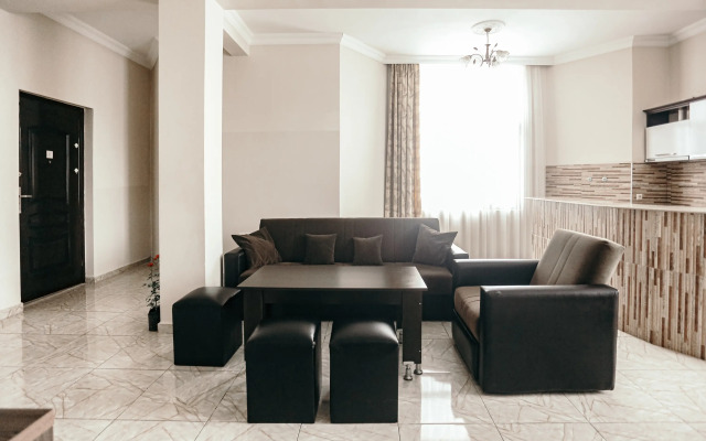 37B Apartments