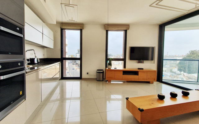 Design 2 Bdr Florentine #TL15 Apartments