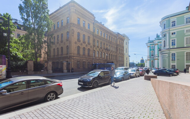 Апартаменты у Дворцовой площади