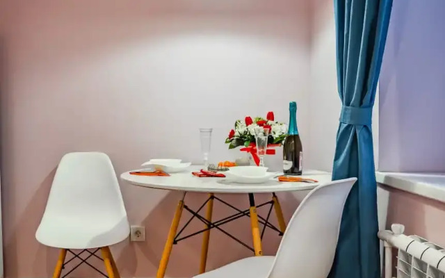 Dlya Vas u Troitskogo Parka Flat