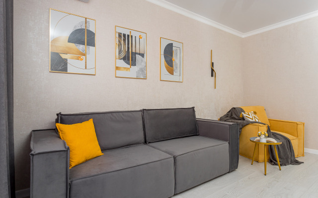 Апартаменты LikeHome Изумрудные Вблизи Парка Галицкого