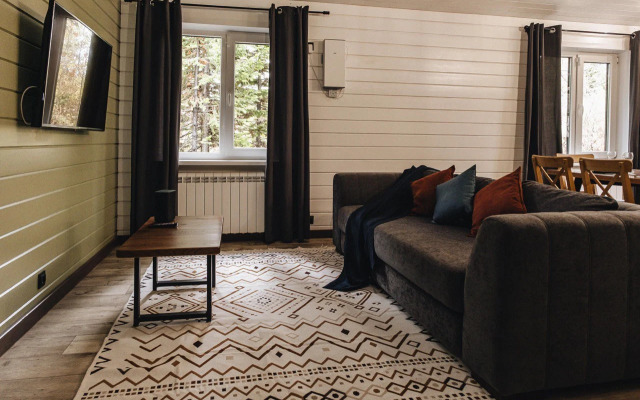 2 Guest House