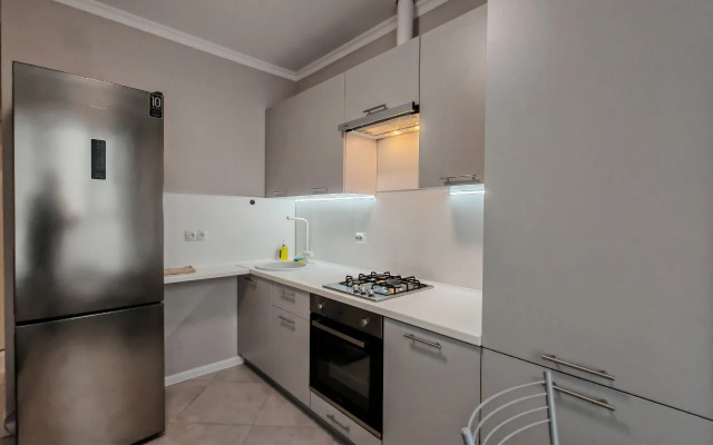 V Prekrasnom Novom Zhk Levoberezhye Flat