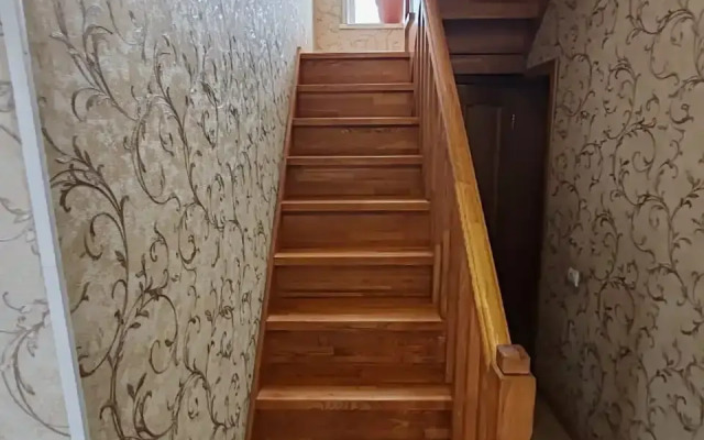 Частный дом г.Владивосток, ул.Джамбула, д.5 до 12 гостей