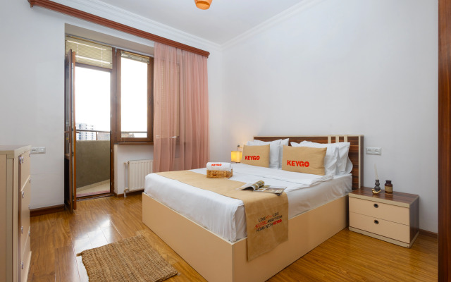1BR/City Gem/Sunset Balcony/Self-enter/by Keygo 19 Apartments
