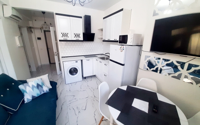 Aparty S 2 Spalnyami Ryadom S Podyemnikom Flat