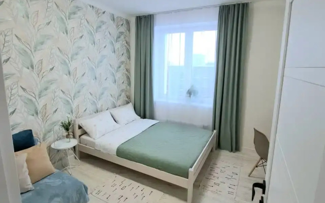 Trekhkomnatnaya U Parka Flat