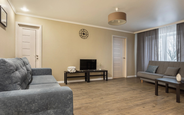 Апартаменты Central Square Apart