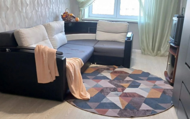 Uyutnaya Na Ulitse Andreya Bushueva 4 Flat