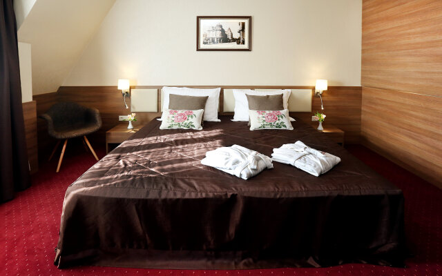 Coop Hotel