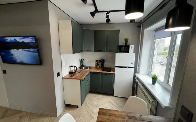 Na Yanovskogo 3 Flat