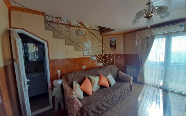 Dizajnerskij Melnitsa House