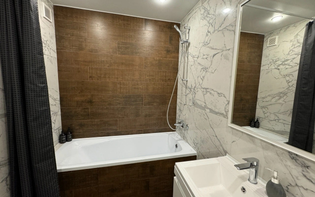 Na Ulitse Tikhiy Proyezd 6 Flat