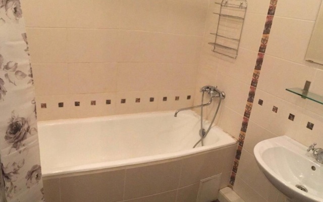 Апартаменты улица Болотникова 4