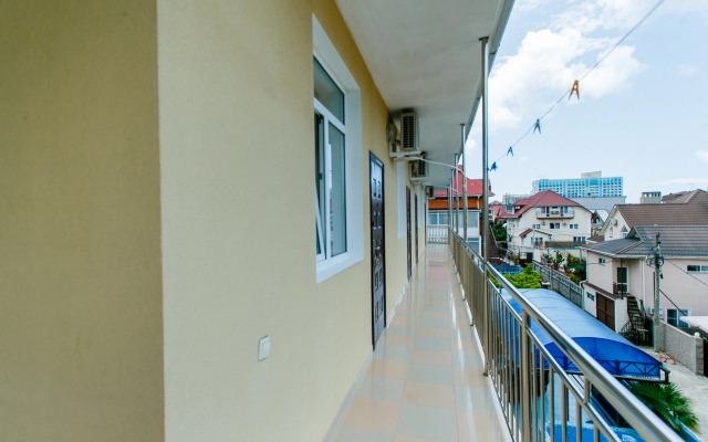 Argo Guest House