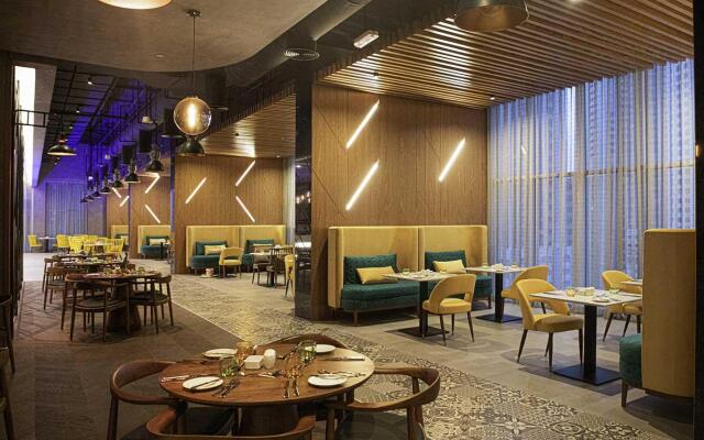 Pullman Hotel Sharjah