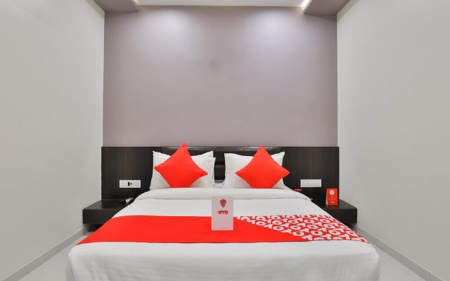 Raj Palace Hotel