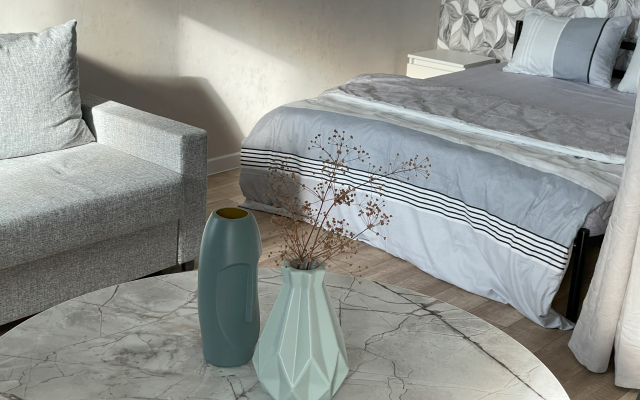 S Dizaynerskim Remontom Studio Flat