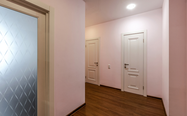 Kvartira Semeynaya S Vidom Na Bashnyu Gazprom Flat