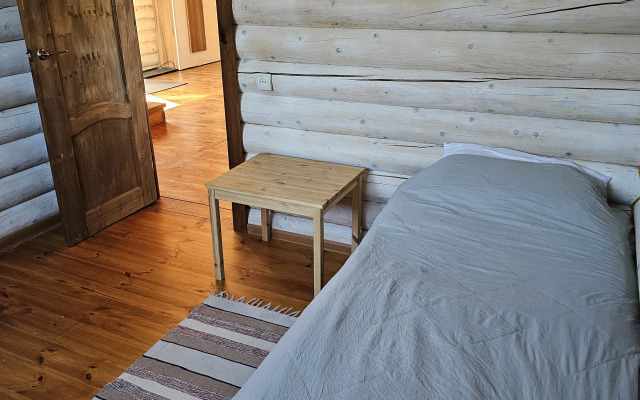 Частный дом Лякабанья