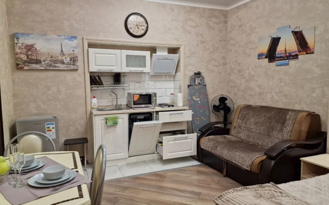 Квартира У Аничковa мocтa 2