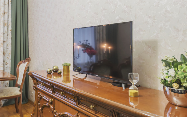 GM Cozy two-room apartment near the Kremlin and Arbat Apartments