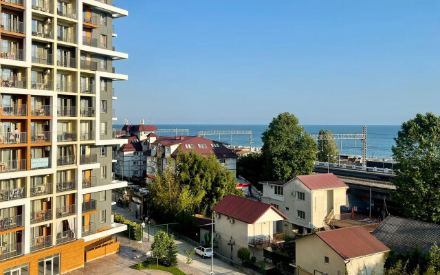 Dlya Troikh Gostey S Vidom Na More Flat