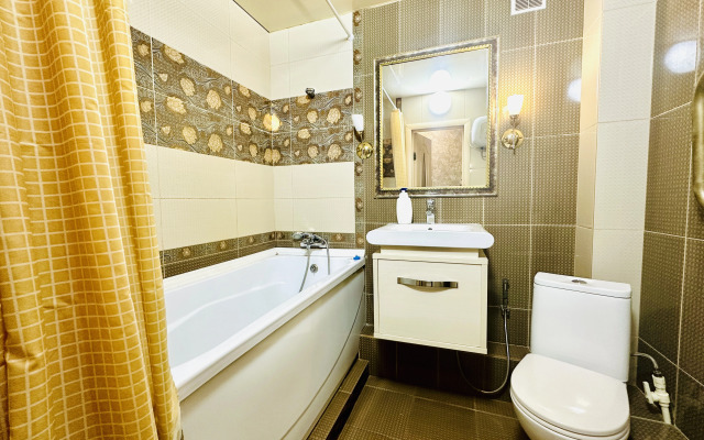 Апартаменты 451 по ул.  Ромашина, 32