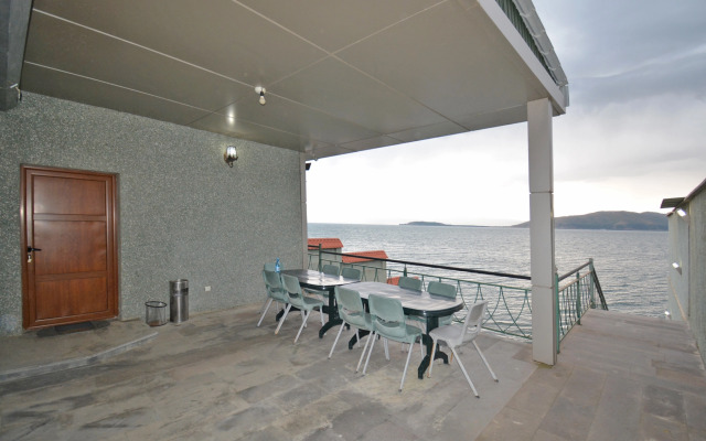Blue Panorama Sevan Hotel