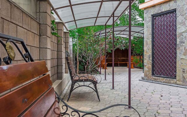 Tavrika Guest house