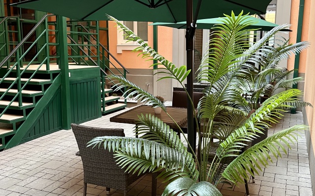 Palm Apartments