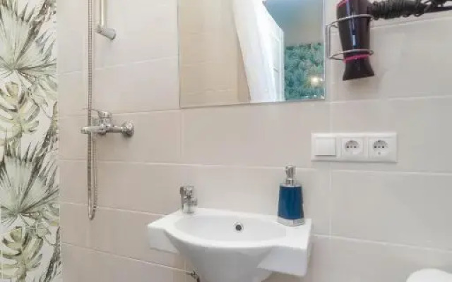 Studiya Na Bachurinskoy 13-3 Flat