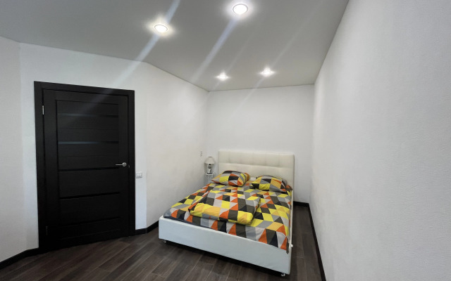 Na Prospekte Ibragimova 61 Flat