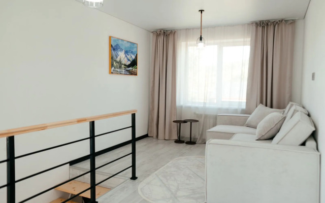 Chastnyij Dom s Novyim Remontom Private house