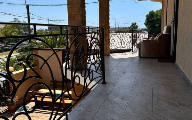 Noy Guest House