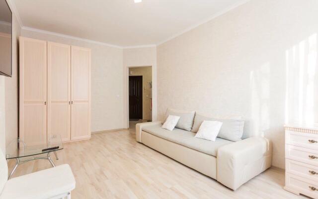 Апартаменты Горького 98