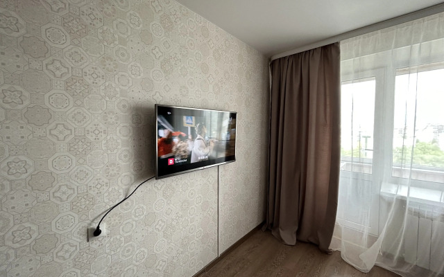 Uyutnaya s panoramnym vidom na tsentr goroda Flat