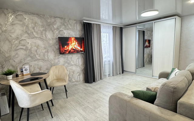 Apartamenty Sozvezdie Kamcatki radom s central'nym rynkom