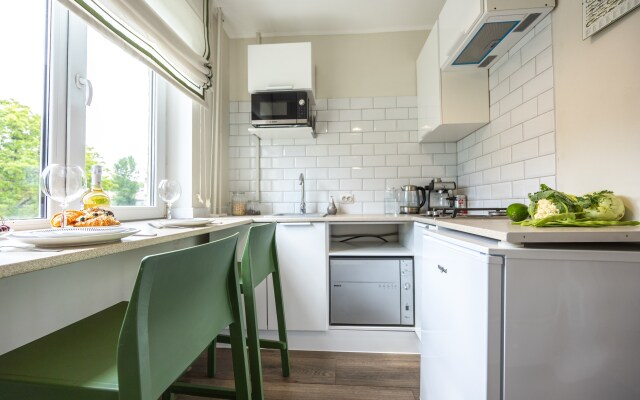 Na Rokossovskogo 12 Flat