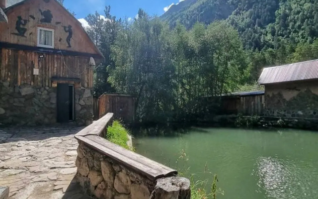 Отель Крокус