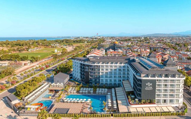 Отель Vox Maris Resort